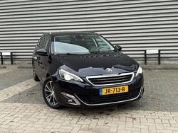 Blauw Gebruikt 2016 Peugeot 308 Premium Stationwagen | € 6.250 (Eerlijke prijs)