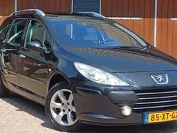 Zwart, metallic lak Gebruikt 2007 Peugeot 307 Premium Stationwagen | € 1.650 (Eerlijke prijs)