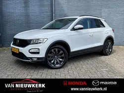 Wit Gebruikt 2021 VW T-Roc Style SUV | € 17.825 (Eerlijke prijs)