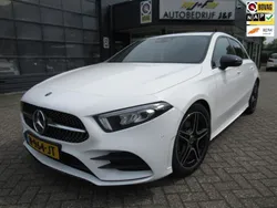 Wit Gebruikt 2019 Mercedes A200 Business Hatchback | € 26.950 (Eerlijke prijs)