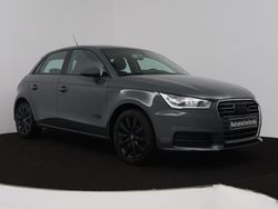 Grijs (metallic) Gebruikt 2016 Audi A1 Sportback Sport Hatchback | € 11.995 (Super prijs)