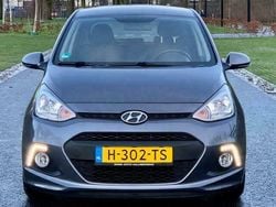 Grijs Gebruikt 2013 Hyundai i10 Premium Hatchback | € 6.950