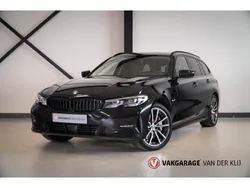 Zwart Gebruikt 2022 BMW 330 Sport Line Stationwagen | € 33.450 (Super prijs)