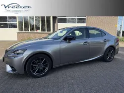 Lexus IS300h