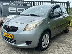 Grijs Gebruikt 2008 Toyota Yaris Hatchback | € 2.945 (Super prijs)