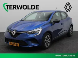 Blauw Gebruikt 2023 Renault Clio V Equilibre Hatchback | € 16.945 (Eerlijke prijs)