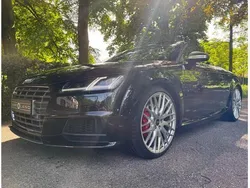 Zwart, metallic lak Gebruikt 2015 Audi TT Roadster S-Line Cabriolet | € 31.450 (Eerlijke prijs)