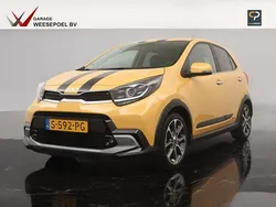 Geel Gebruikt 2023 Kia Picanto X-Line Hatchback | € 17.950 (Eerlijke prijs)
