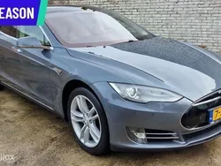 Grijs Gebruikt 2013 Tesla Model S Performance Sedan | € 27.500
