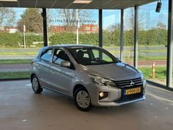 Grijs Gebruikt 2020 Mitsubishi Space Star Hatchback | € 10.950 (Iets duurder)