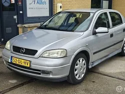Grijs Gebruikt 1999 Opel Astra Club Hatchback | € 999 (Goede deal)