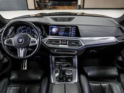 Zwart metallic Gebruikt 2020 BMW X5 Executive SUV | € 50.000 (Eerlijke prijs)