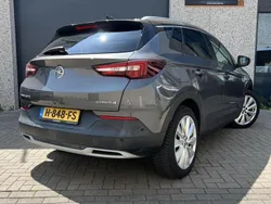 Grijs Gebruikt 2020 Opel Grandland X Innovation SUV | € 21.999 (Goede deal)