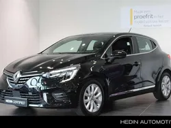 Zwart Gebruikt 2021 Renault Clio V Intens Hatchback | € 13.745 (Eerlijke prijs)