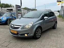 Grijs Gebruikt 2011 Opel Corsa Edition Hatchback | € 3.499 (Goede deal)