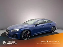 Blauw, metallic lak Gebruikt 2023 Audi A5 Sportback Exclusive Hatchback | € 52.900 (Duur)