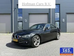 Zwart Gebruikt 2016 BMW 330e Sedan | € 9.900 (Eerlijke prijs)