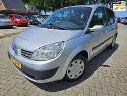 Grijs Gebruikt 2006 Renault Scénic II Dynamique MPV | € 1.250 (Eerlijke prijs)