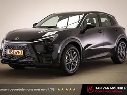 Zwart Nieuw 2025 Lexus LBX Business Edition SUV | € 40.045 (Iets duurder)