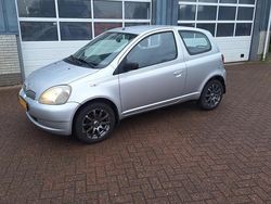 Gebruikt 2001 Toyota Yaris Luna | € 999 (Iets duurder)