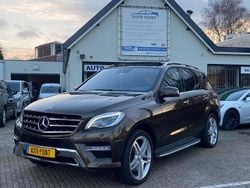 Bruin Gebruikt 2012 Mercedes ML350 AMG SUV | € 26.899 (Eerlijke prijs)