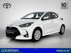 Wit Gebruikt 2023 Toyota Yaris Active Hatchback | € 20.495 (Eerlijke prijs)