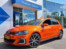 Oranje Gebruikt 2018 VW Golf VII GTE Hatchback | € 17.950 (Eerlijke prijs)
