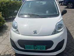Wit Gebruikt 2012 Peugeot 107 Access Hatchback | € 3.500 (Eerlijke prijs)