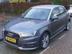 Grijs Gebruikt 2015 Audi A1 S-Line Hatchback | € 10.650 (Super prijs)