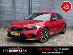 Rood Nieuw 2025 Honda Civic Elegance Hatchback | € 42.700 (Iets duurder)