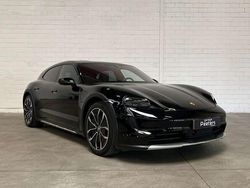 Zwart Gebruikt 2022 Porsche Taycan 4S Cross Turismo Sedan | € 61.888 (Goede deal)