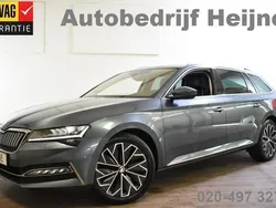 Grijs Gebruikt 2021 Skoda Superb LAURIN & KLEMENT Stationwagen | € 25.945 (Goede deal)