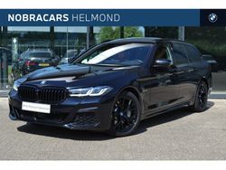 Zwart Gebruikt 2022 BMW 530e Executive Stationwagen | € 44.950 (Duur)