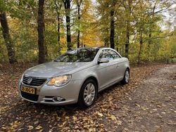 Grijs Gebruikt 2009 VW Eos Cabriolet | € 5.100 (Goede deal)