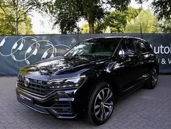 Zwart Gebruikt 2018 VW Touareg R-line SUV | € 37.950 (Eerlijke prijs)