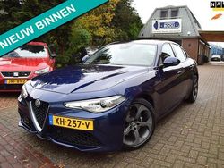 Blauw Gebruikt 2019 Alfa Romeo Giulia Super Sedan | € 26.745 (Super prijs)