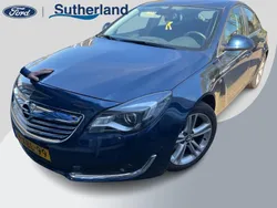 Blauw Gebruikt 2014 Opel Insignia Edition Hatchback | € 9.450 (Eerlijke prijs)