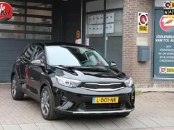 Zwart Gebruikt 2021 Kia Stonic SUV | € 18.850 (Eerlijke prijs)