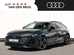 Grijs, metallic lak Nieuw 2025 Audi A5 S-Line Coupé | € 67.350 (Eerlijke prijs)