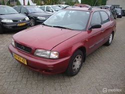 Rood Gebruikt 1997 Suzuki Baleno Sedan | € 795