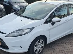 Wit Gebruikt 2012 Ford Fiesta Hatchback | € 5.000 (Eerlijke prijs)