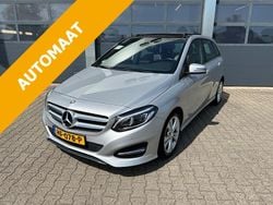 Grijs Gebruikt 2015 Mercedes B200 Ambition MPV | € 15.835 (Eerlijke prijs)