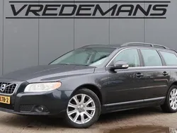 Grijs, metallic lak Gebruikt 2010 Volvo V70 Stationwagen | € 3.950 (Super prijs)