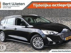 Zwart Gebruikt 2019 Ford Focus Titanium Stationwagen | € 17.245 (Eerlijke prijs)