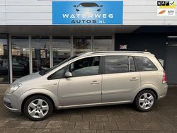 Grijs Gebruikt 2006 Opel Zafira Enjoy MPV | € 1.250 (Goede deal)