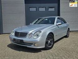 Grijs Gebruikt 2006 Mercedes E350 Avantgarde Sedan | € 6.450 (Goede deal)