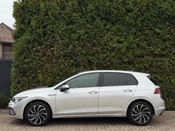 Zilver Gebruikt 2024 VW Golf VIII Edition Hatchback | € 29.890 (Goede deal)
