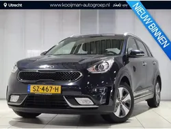 (b4u) gravity blue m Gebruikt 2018 Kia Niro SUV | € 18.249 (Eerlijke prijs)
