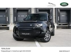 Santorini black (zwart metallic)ivoor Gebruikt 2022 Land Rover Defender SUV | € 84.995 (Goede deal)