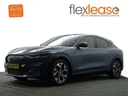 Blauw metallic Gebruikt 2021 Ford Mustang Mach-E GT Sport SUV | € 27.900